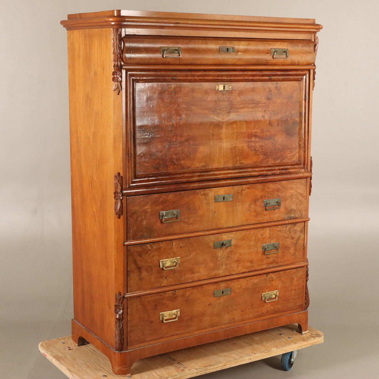 CHIFFONJE, 1900-tal.