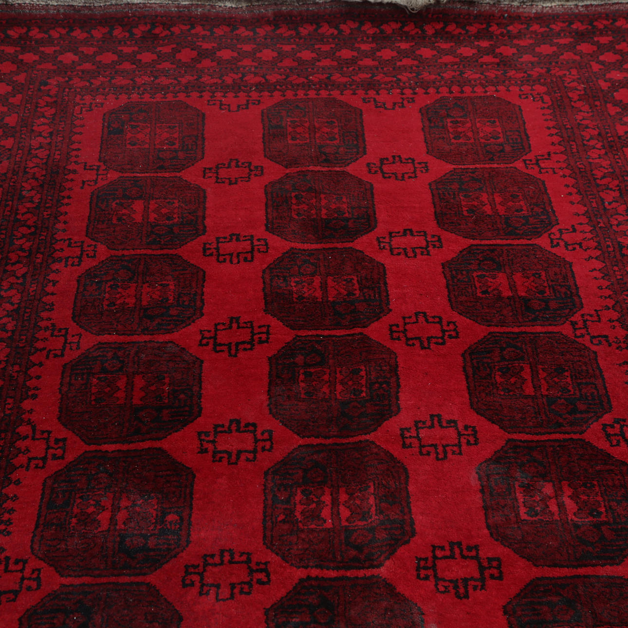 MATTA, röd, orientalisk, handgjord, 1900-tal. Mattor & Textil - Mattor ...