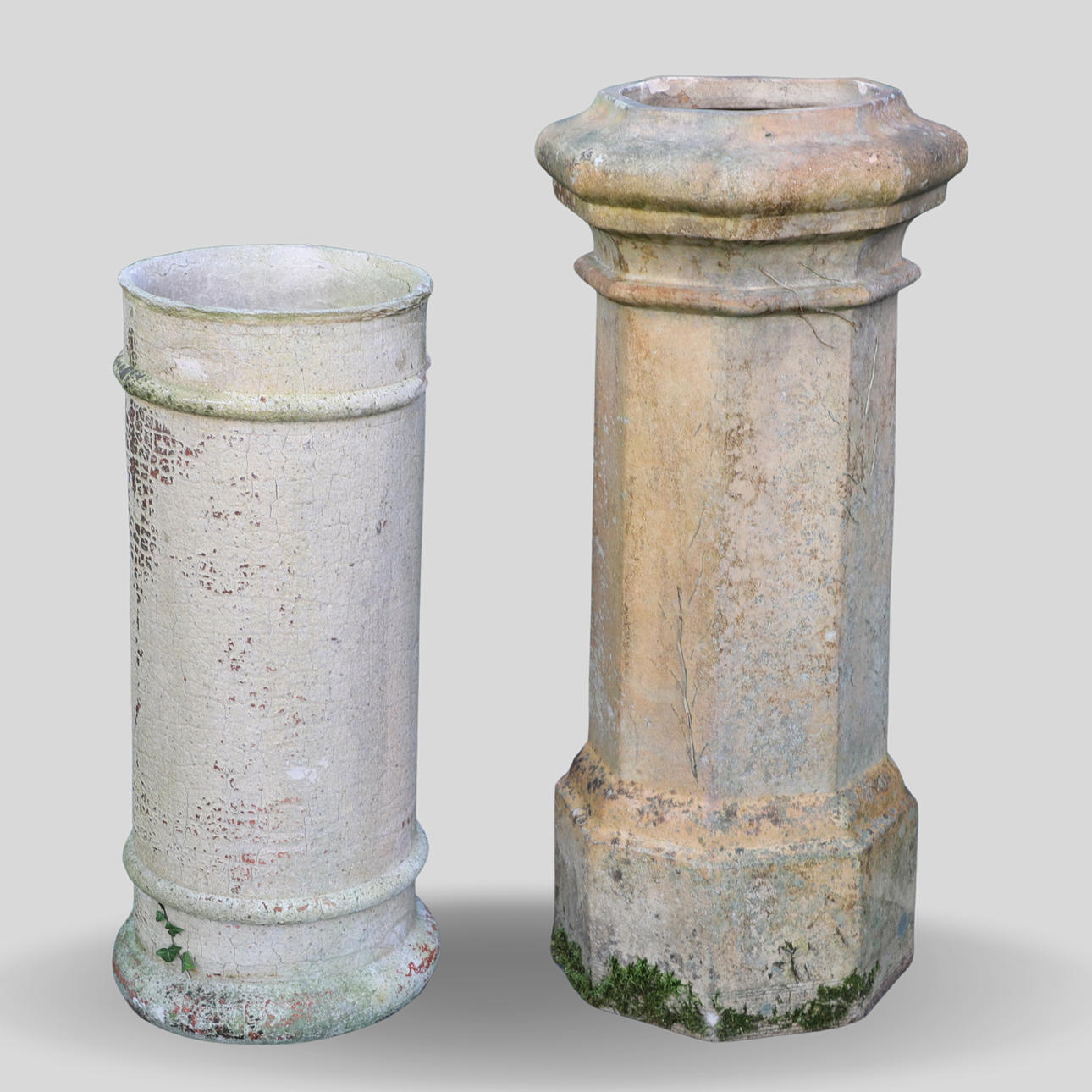 DOS CHIMENEAS DE TERRACOTA.