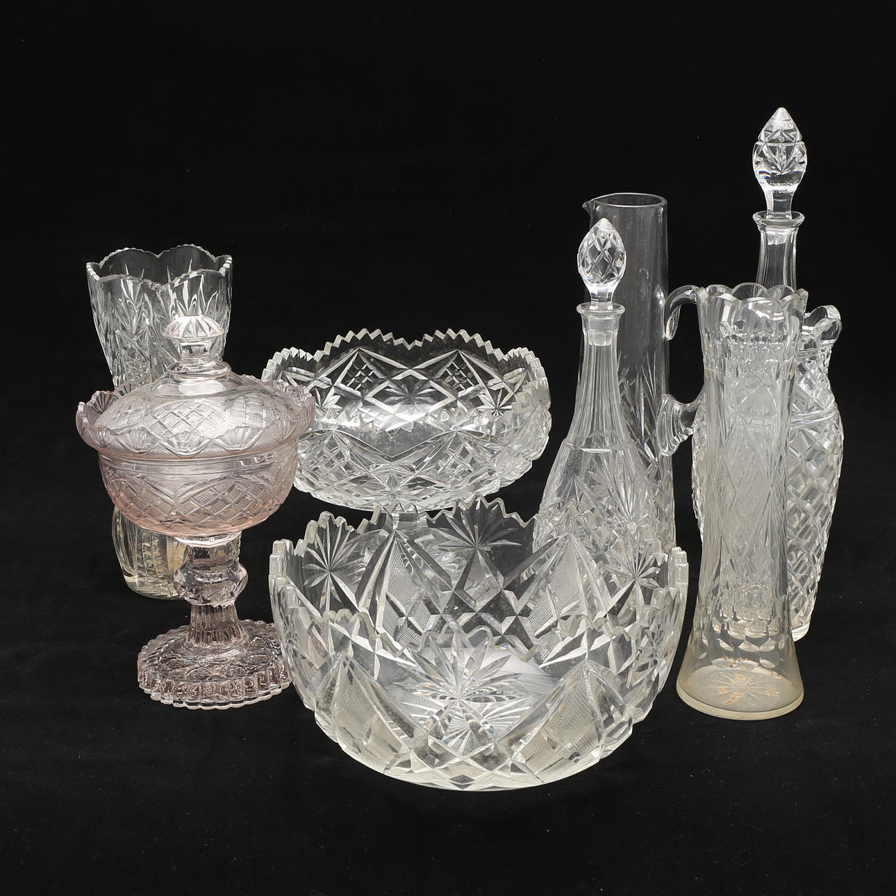 VASER; KARAFFER; SKÅLAR, 9 st, slipade.