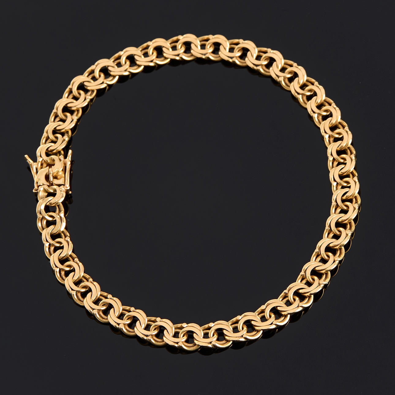 ARMREIF, 18 Karat Gold, Bismarck-Länge, 15,2 g.