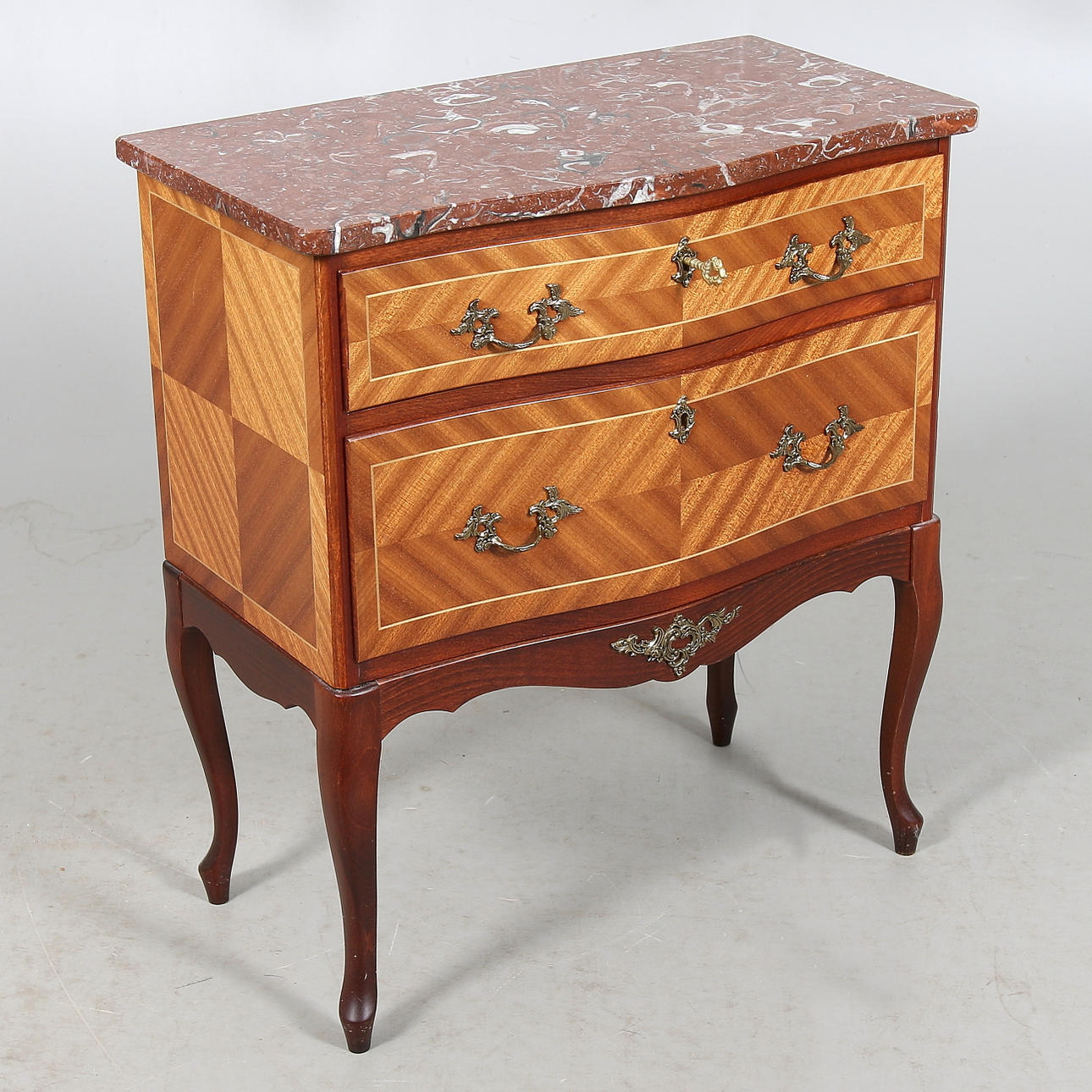 BYRÅ, Gustaviansk stil. 1900-talets andra hälft.