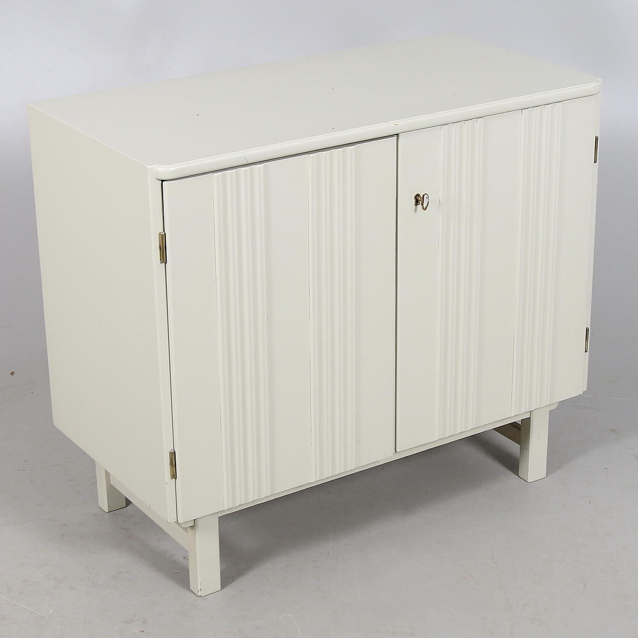 CARL MALMSTEN. Skåp, Svensk fur. 1900-talets mitt.