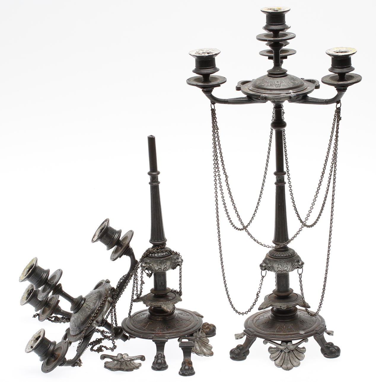 KANDELABRAR, ett par, gjutgods, FL Vombach, Offenbach, 1800-tal.