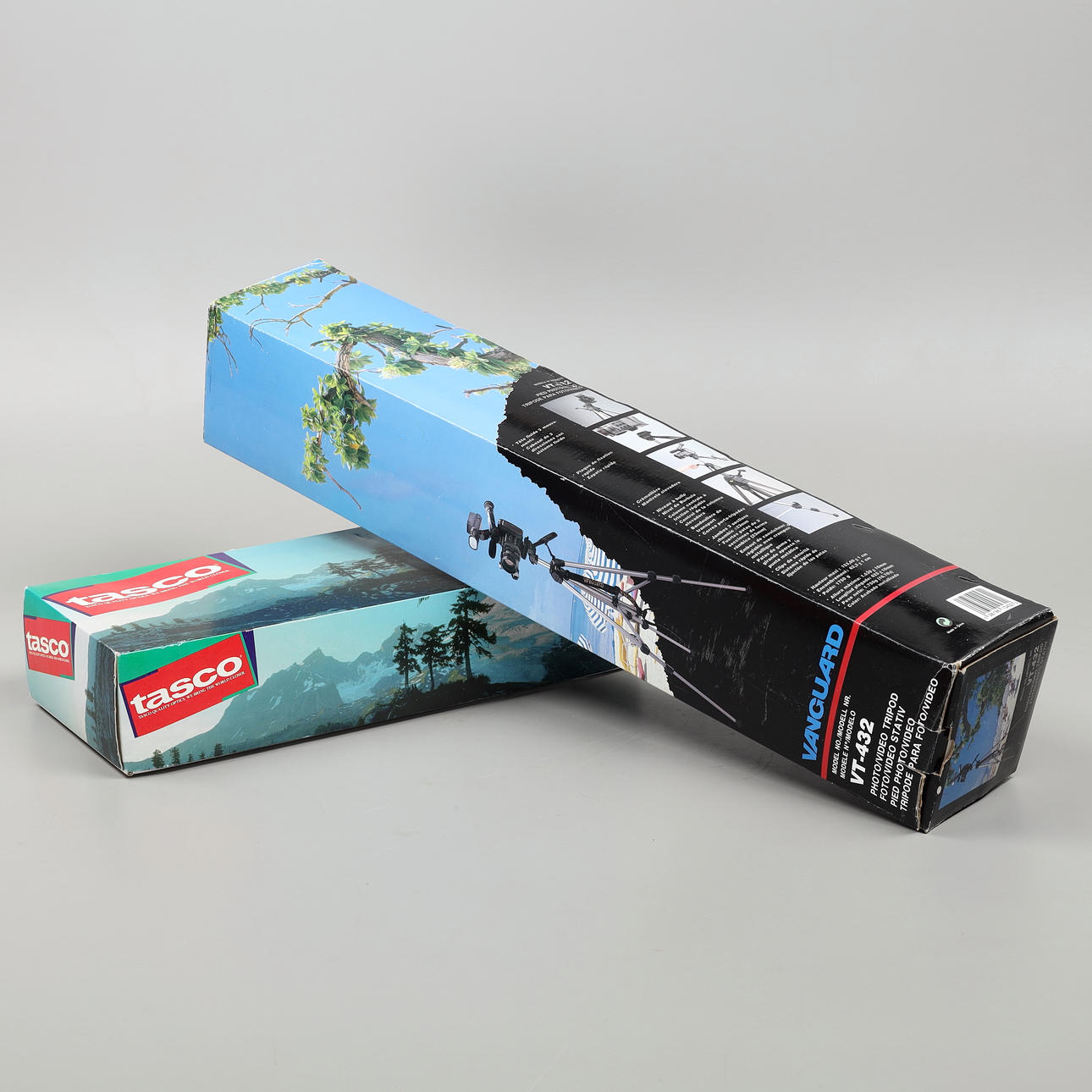 RÖHRENFERNGLAS MIT STATIV, Tasco, Vanguard, 1900/2000er.