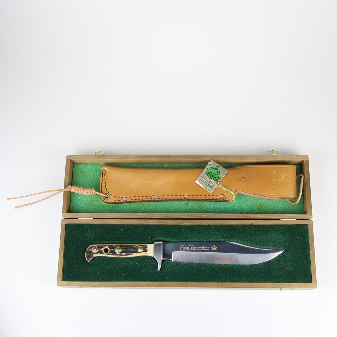 KNIFE AND TIE SET in wooden box, “Puma”, Bowie, stainless steel 