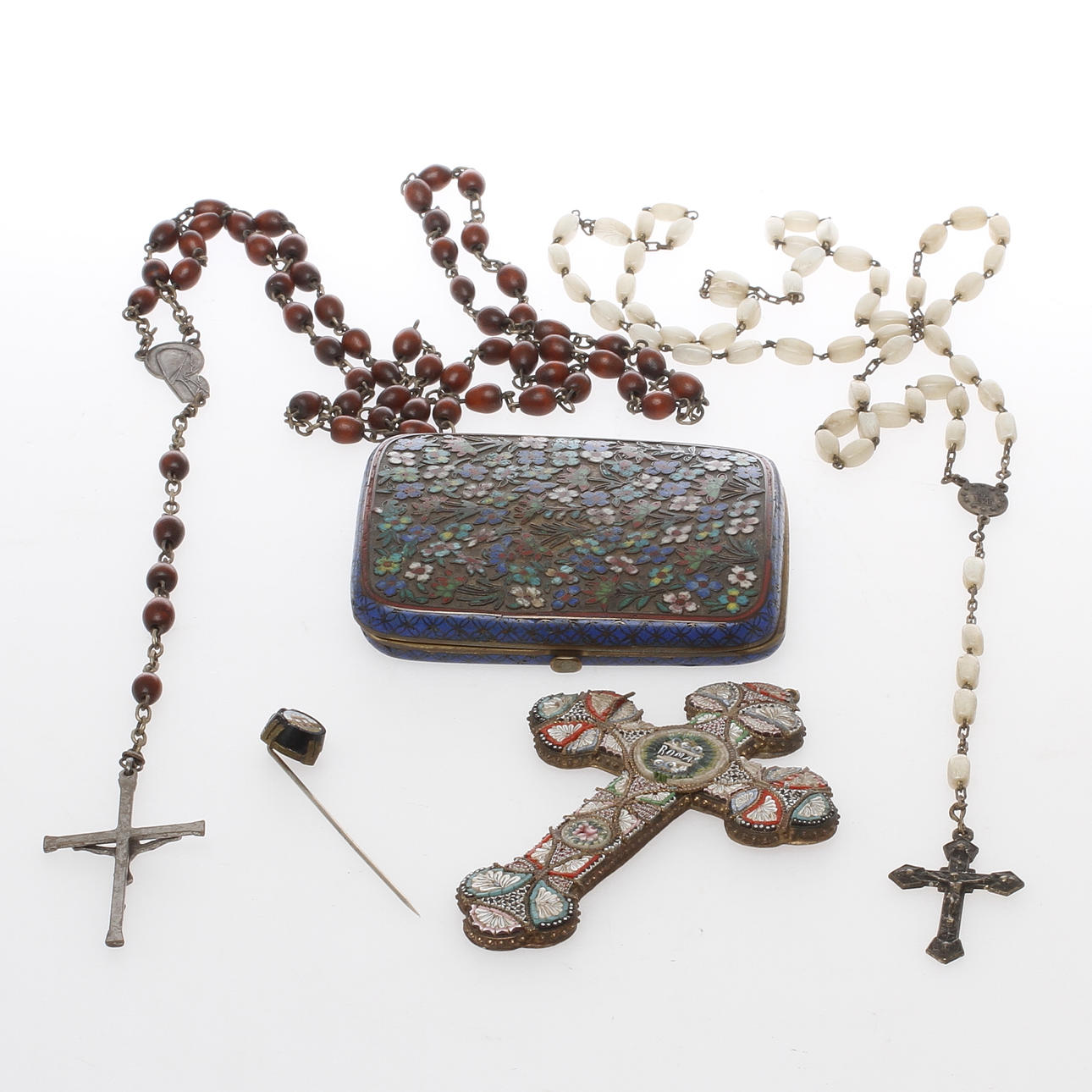 PARTI DIVERSE, 5 delar, Bl a mikromosaik och cigarettetui cloisonne, 18/1900-tal.