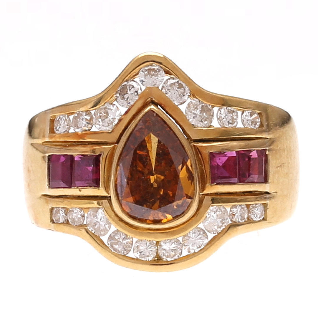 MONTSERRAT GUARDIOLA. Fancy Orangish diamond ring.