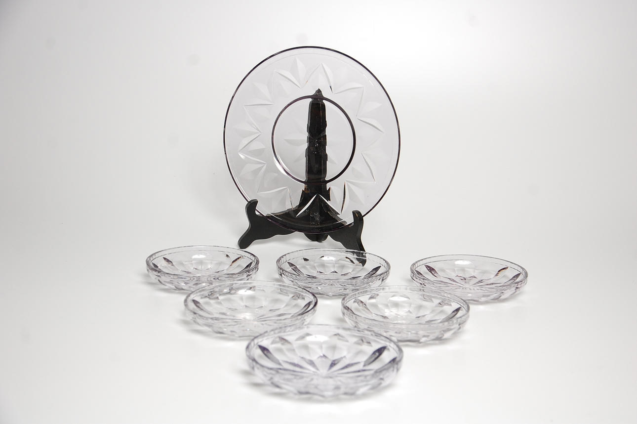 GLASFAT, SKÅLAR, 7 delar Orrefors Edvard Hald / Simon Gate.