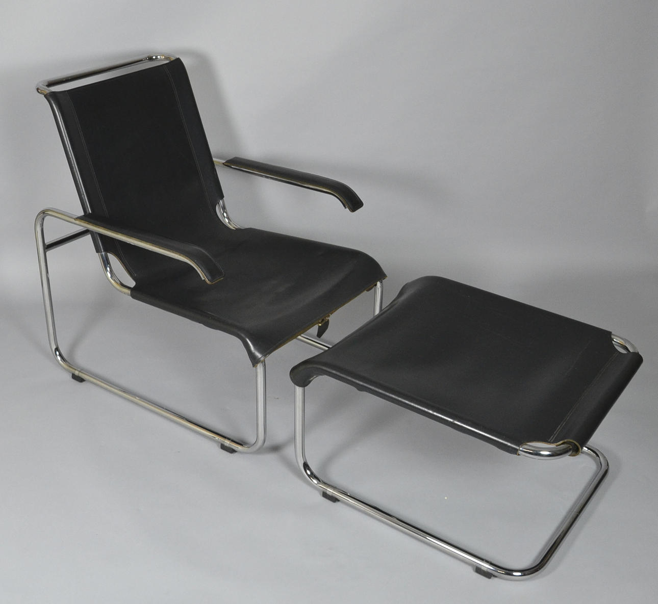 MARCEL BREUER. THONET FÅTÖLJ S35 MED PALL.