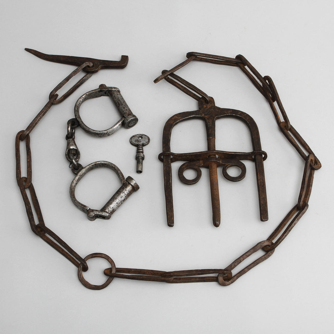 HANDFÄNGSEL, 2 st, Sverige 1800-tal.