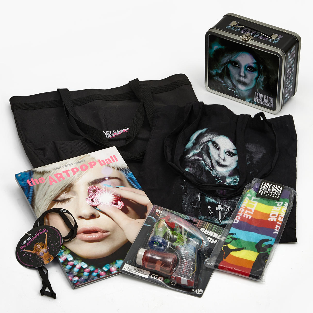 LADY GAGA. Merchandise, 10 pieces. “Art Rave - The Artpop Ball