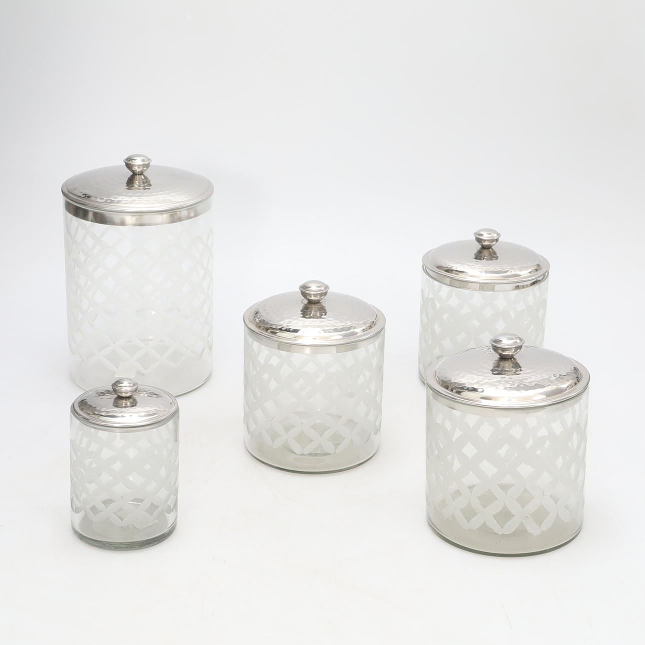 GLASSCHALEN MIT METALLDECKEL.