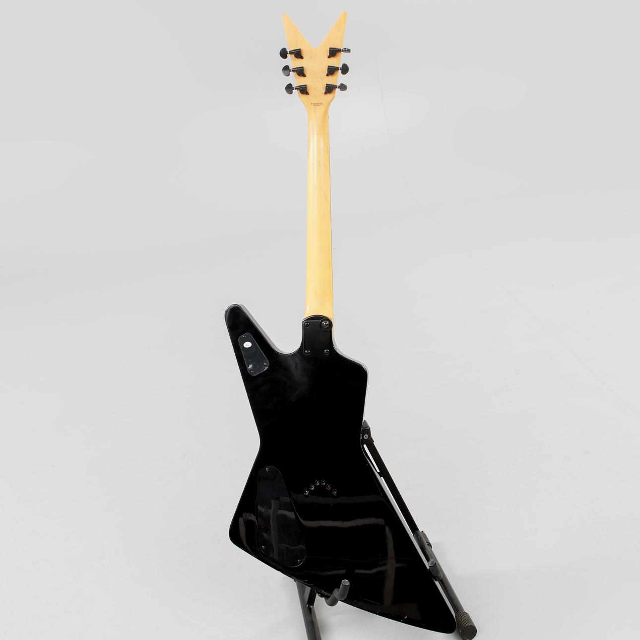コンポーネント・ギター SeventySeven Guitars | ブランド | Deviser ｜株式会社ディ