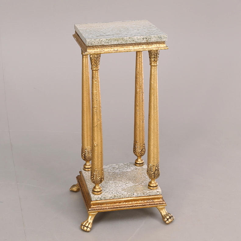 PIEDESTAL, förgylld, trä/pastellage, sten, 1900-talets andra hälft.