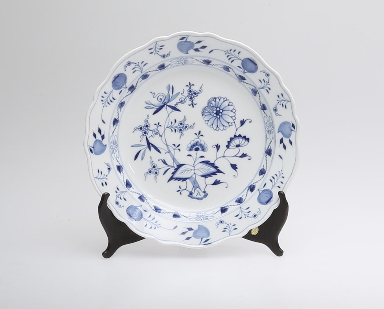 SKÅLFAT, "lökmönstret", Meissen, Tyskland.