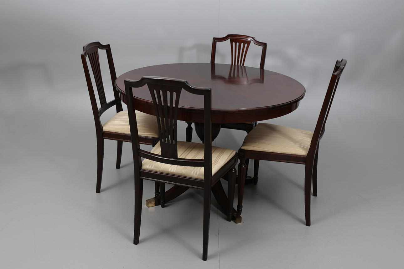 MATSALSMÖBEL, mahogny, 6 delar, gustaviansk stil, 1900-talets andra hälft.
