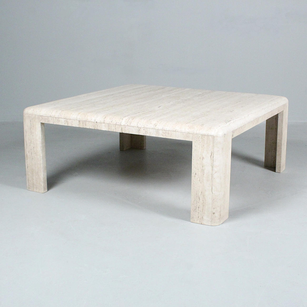 Soffbord/travertin soffbord.