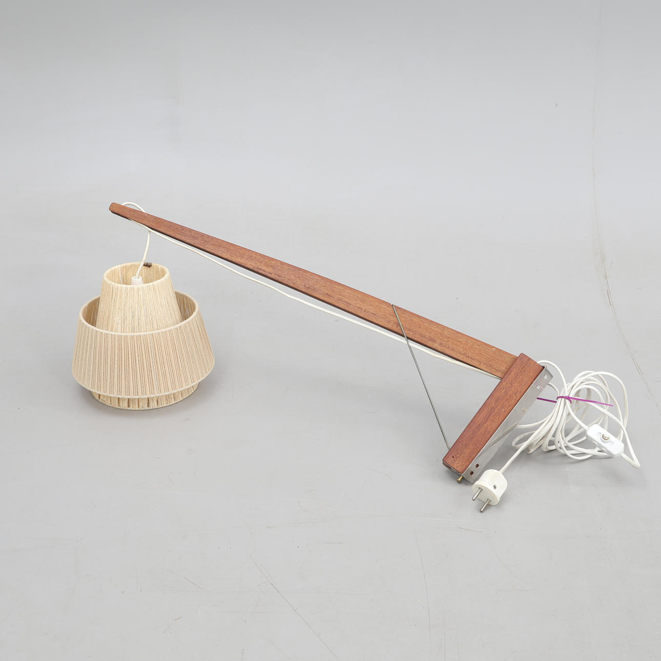 LÁMPARA DE PARED teca, años 60/70.