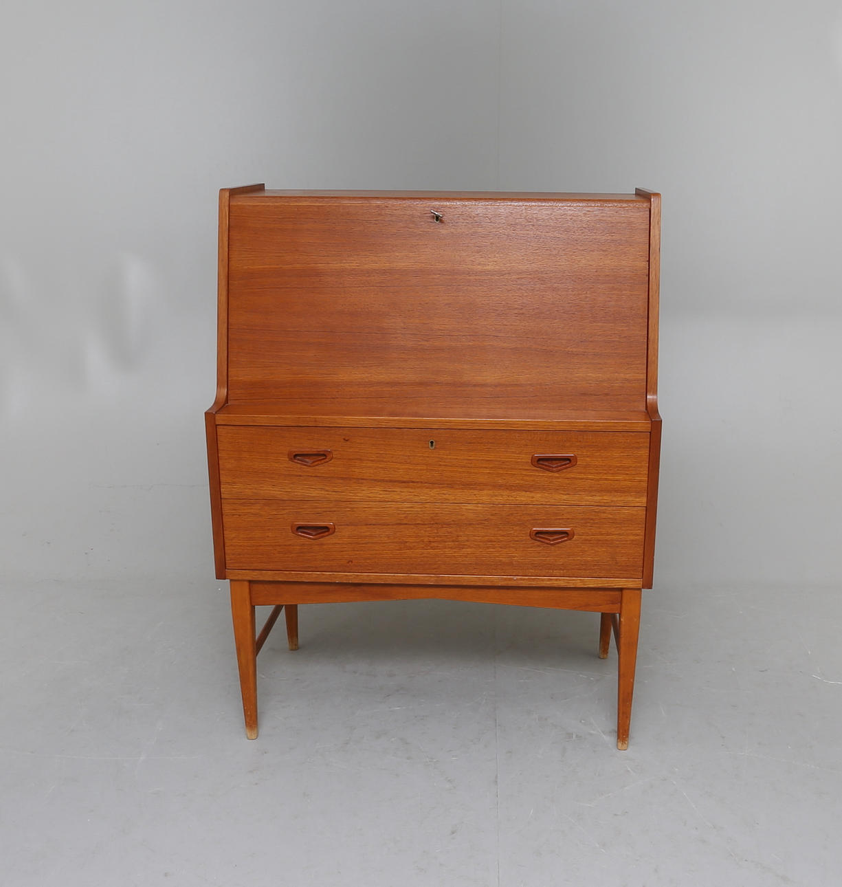 SNEDKLAFFBYRÅ, teak, 1950/60-tal.