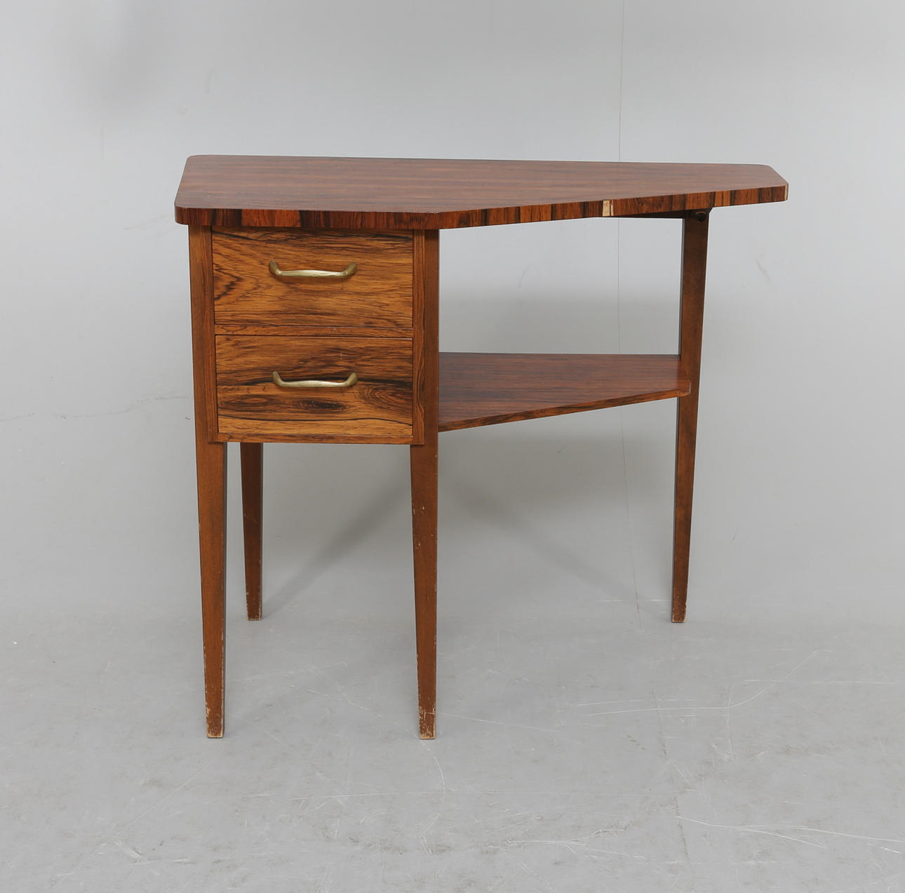 BYRÅ, ädelträ, 1960/70-tal.