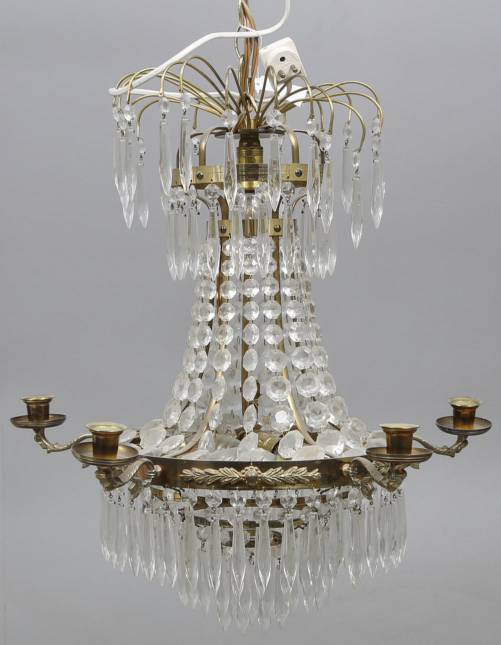 TAKKRONA, empirestil, 1900-tal, total höjd ca. 96 cm.