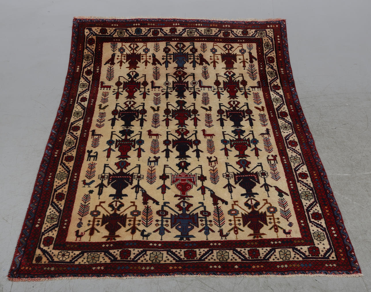 MATTA, Afshar, ca. 175x130 cm.