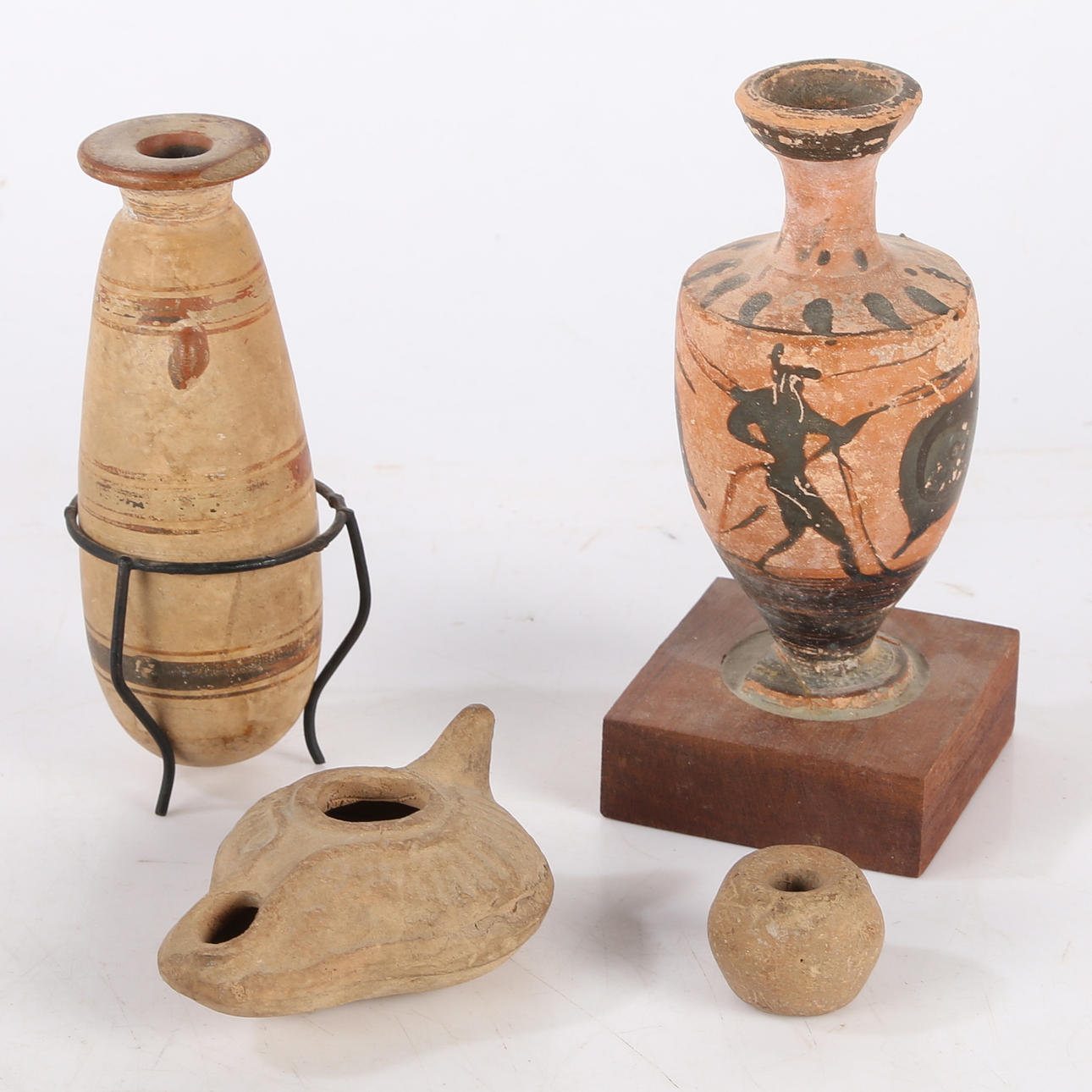 EN SAMLING AV ARTEFAKTER.