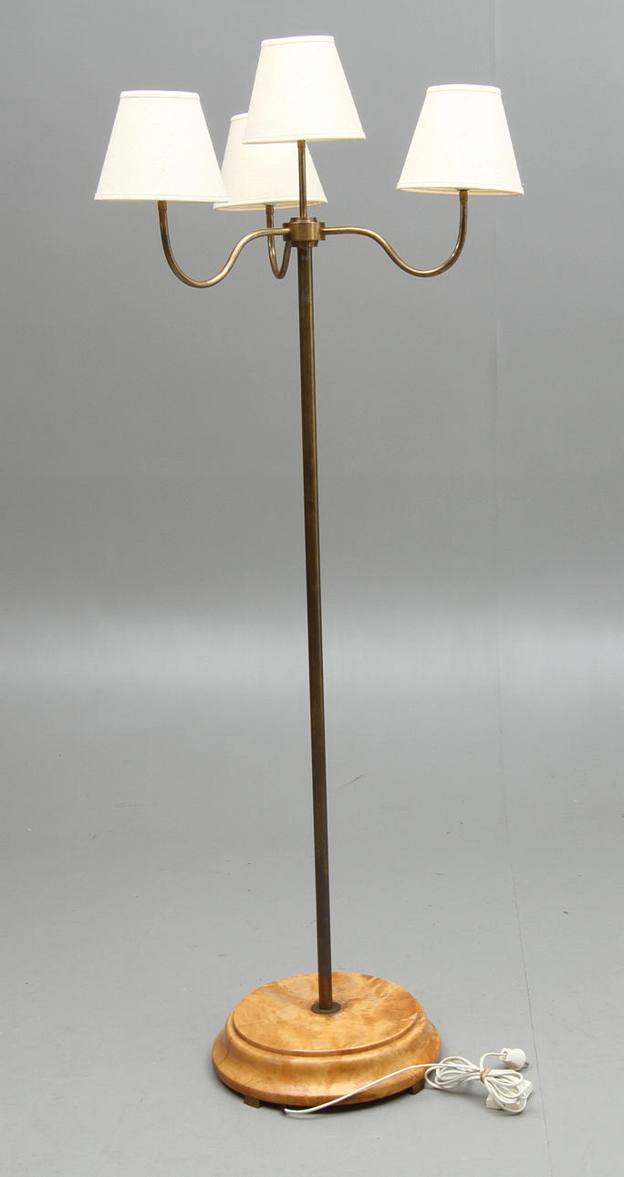 GOLVLAMPA, fyra ljuspunkter, 1900-tal.