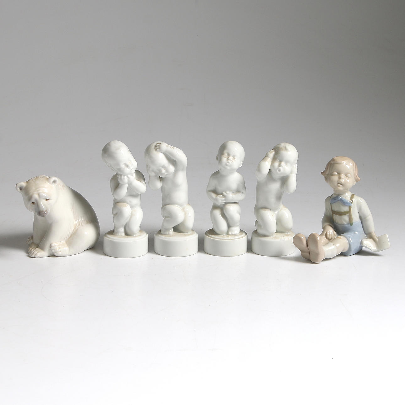 FIGURINER, porslin, 6 delar, bl.a. Bing & Gröndal, Svend Lindrat. Lladro. 1900-talets andra hälft.