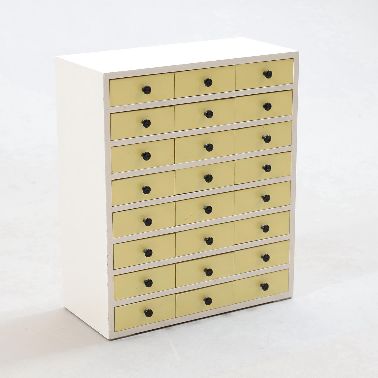 OMPELUKAAPPI, 1900-luvun puoliväli.