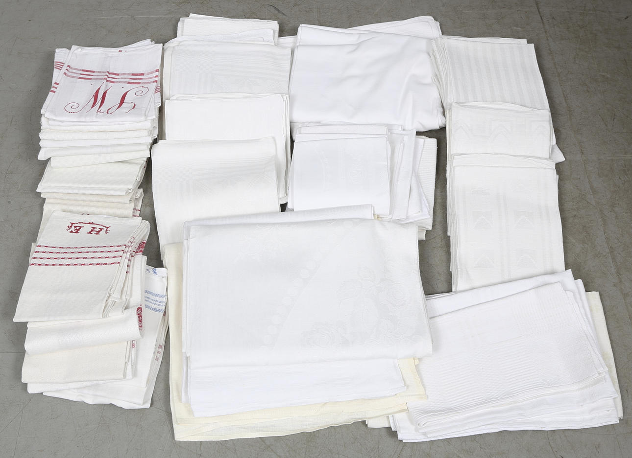 DUKAR och HANDDUKAR MED MERA, 1900-tal.