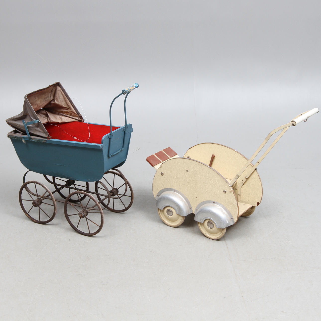 DOCKVAGNAR 2 st, 1900-tal.