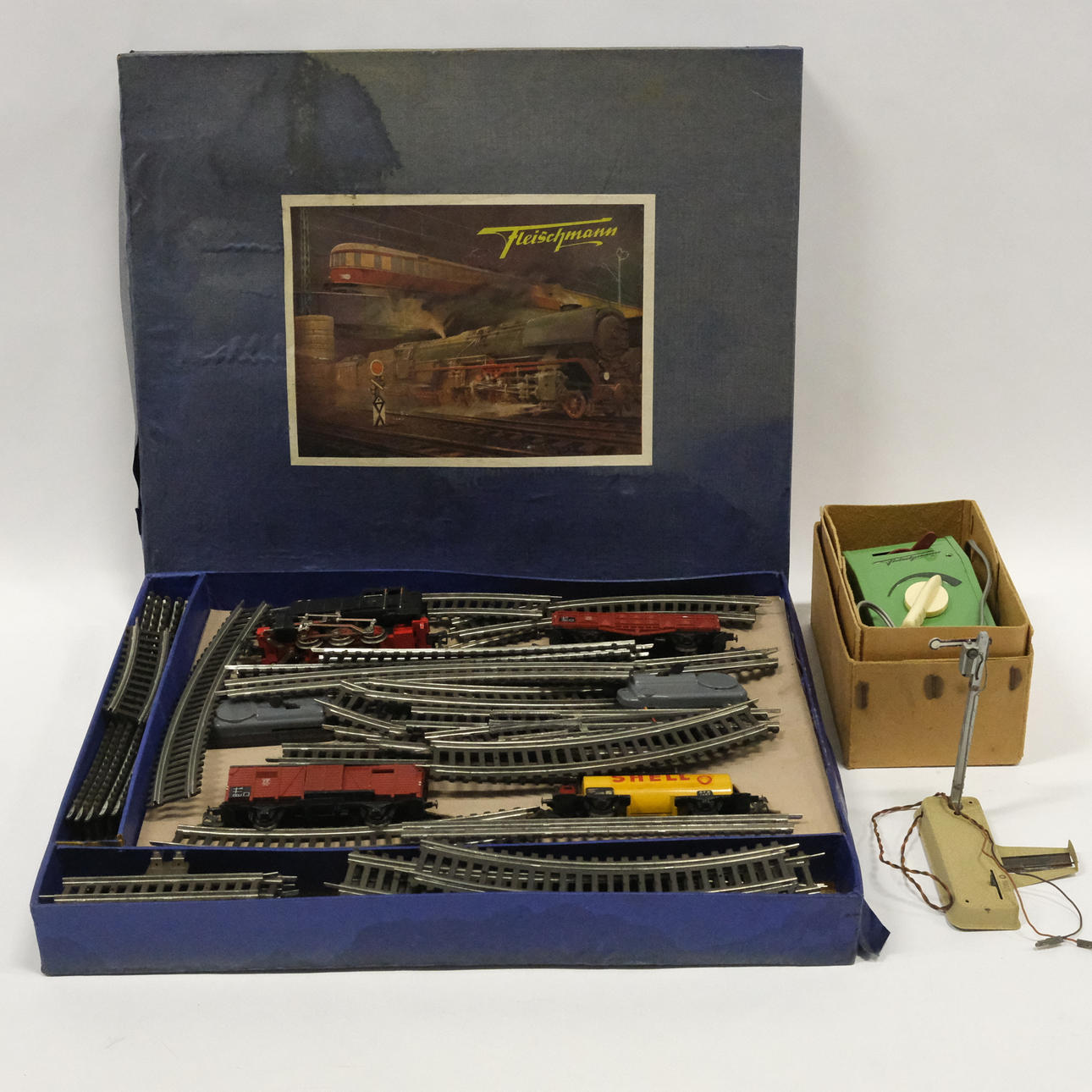 FLEISCHMANN MODELLEISENBAHN.