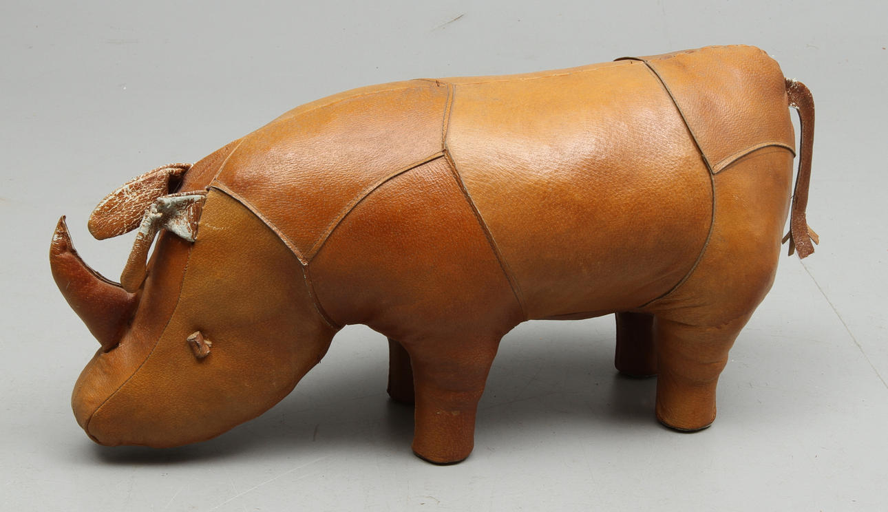 FOTPALL, läder, Svenskt Tenn/ Dimitri Omersa & Co för Abercrombie Fitch, 1900-talets andra hälft.