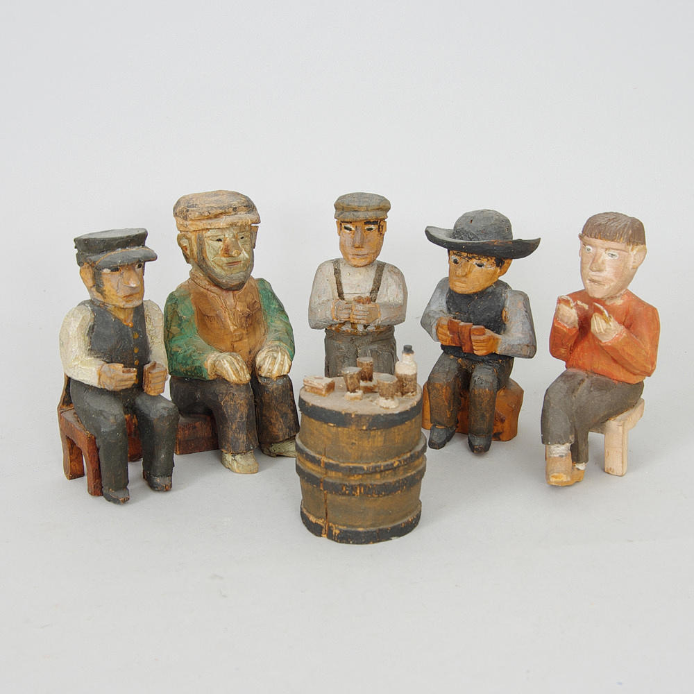 TRÄFIGURER, 6 delar, osignerad.