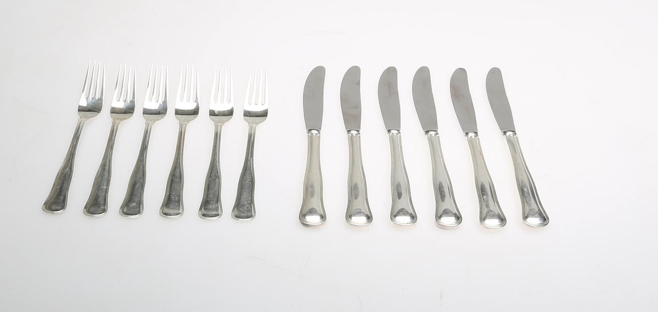 BESTICK, 12 delar, silver samt nysilver.