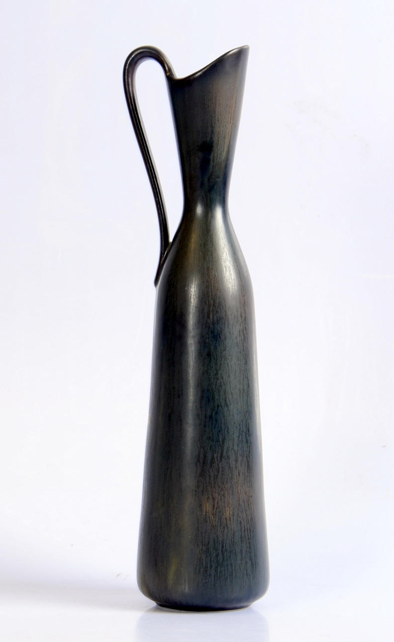 GUNNAR NYLUND. Vas med hänkel, stengods, Rörstrand.