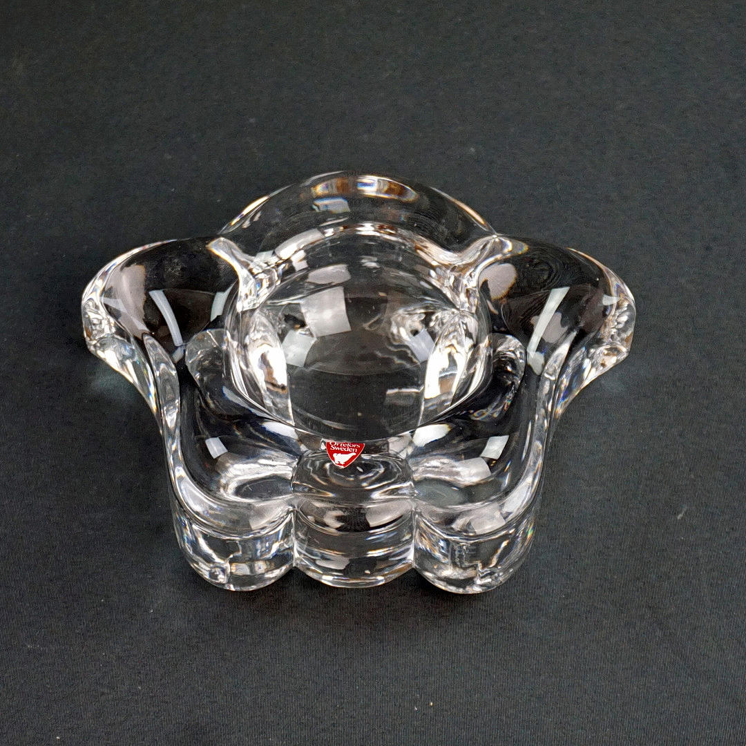 LARS HELLSTEN, a glass bowl, “Tulip”, Orrefors.