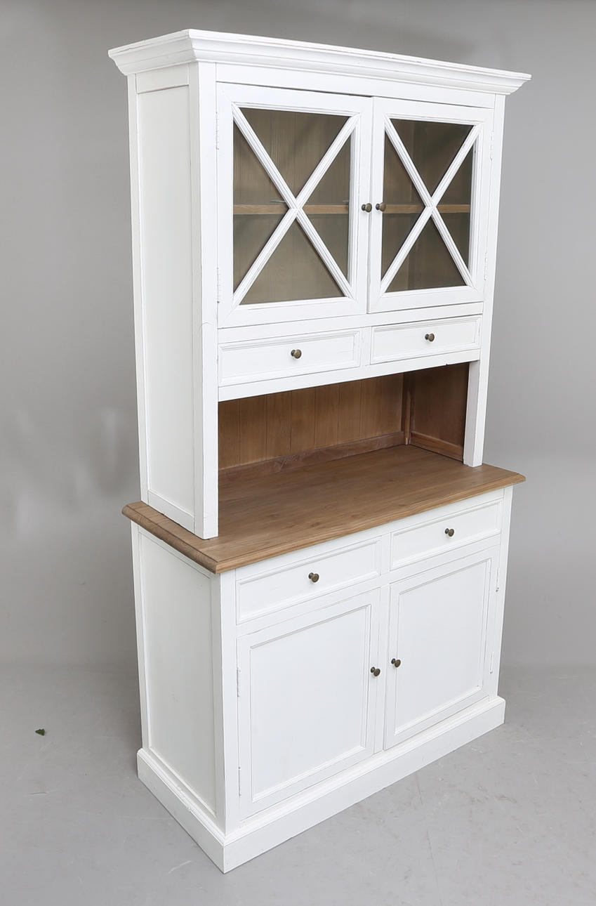 VITRINSKÅP, 2000-tal.