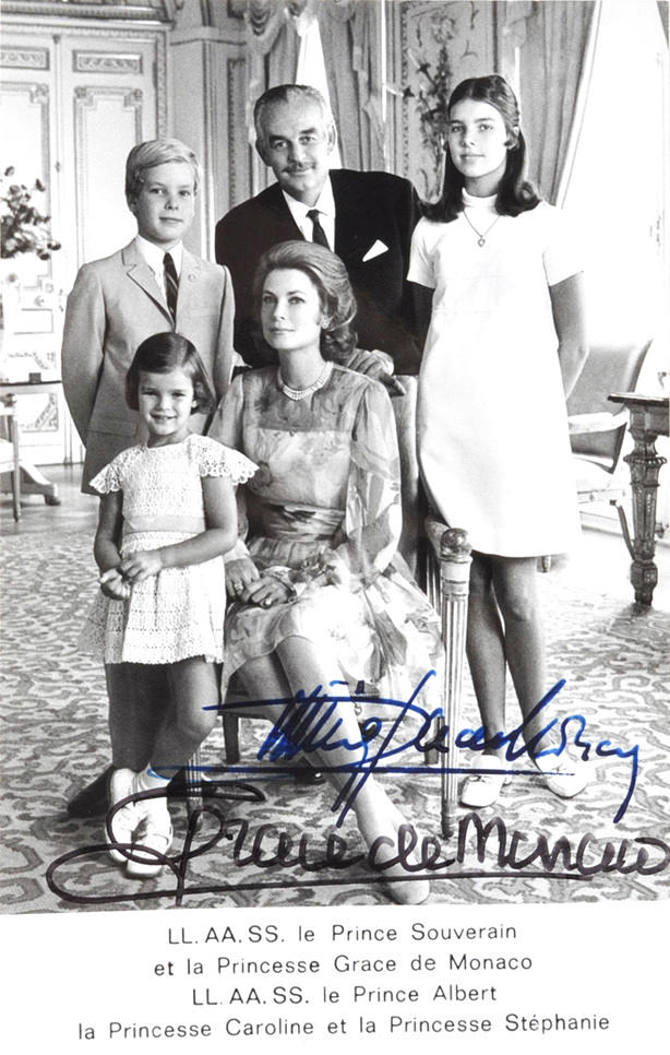 GRACE UND RAINIER VON MONACO. Certifierad autograf på vintage fotografering.