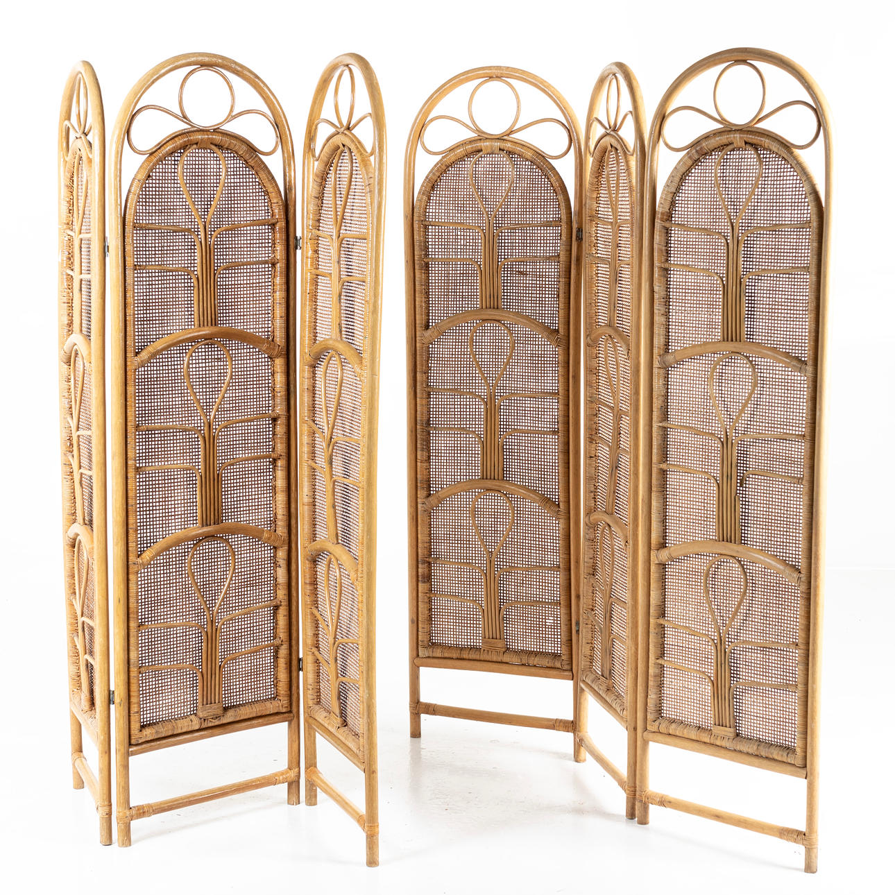 VIKVÄGG / SKÄRMVÄGG, ett par, bambu/rotting, 1900-talets andra hälft.