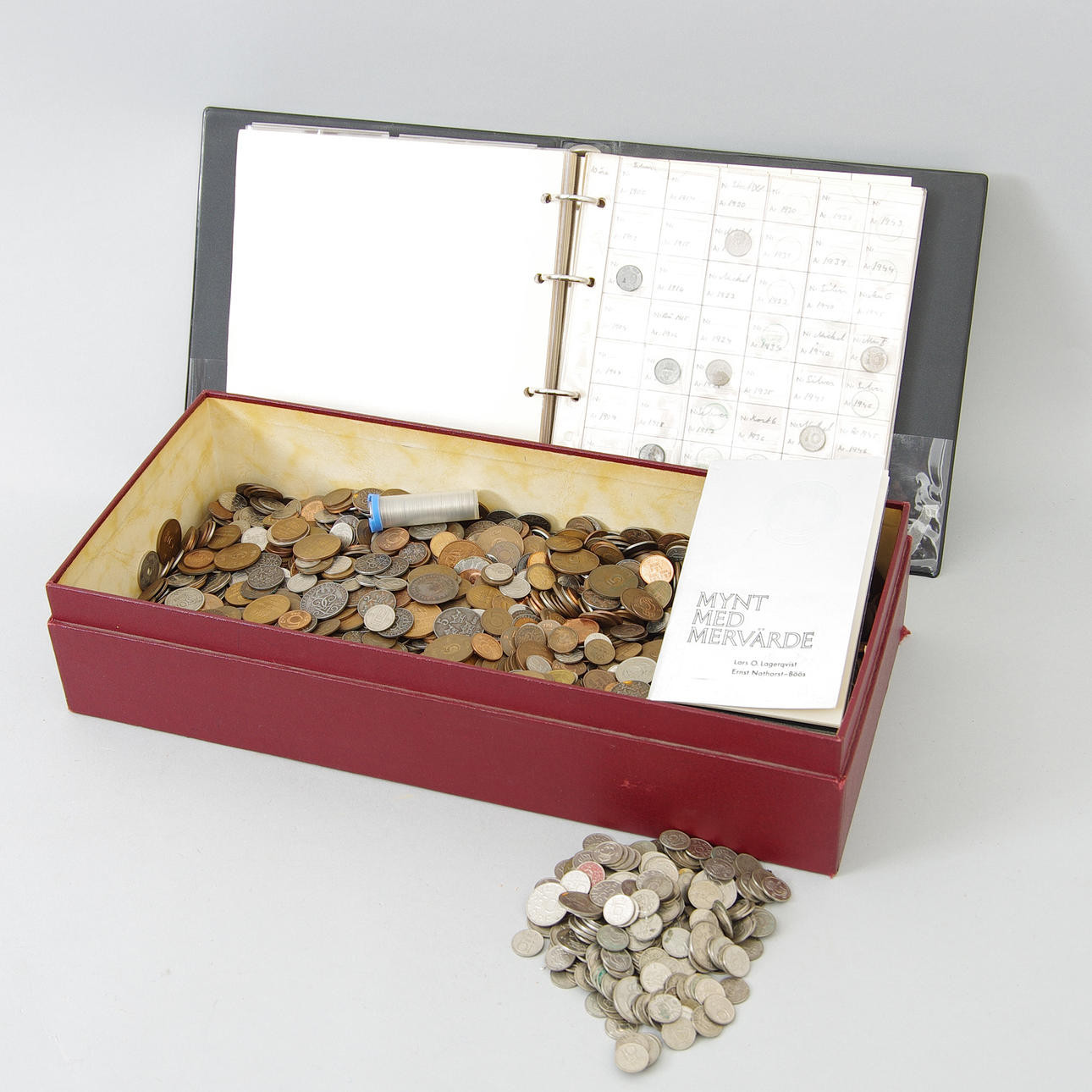 MYNTALBUM SAMT MYNT.