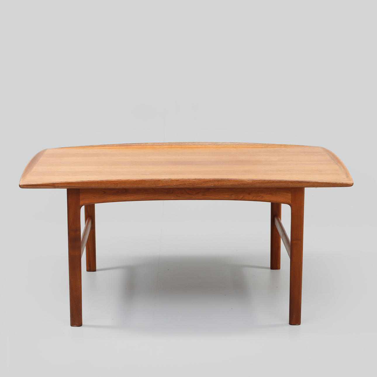 FOLKE OHLSON. Soffbord, "Frisco", Tingströms.