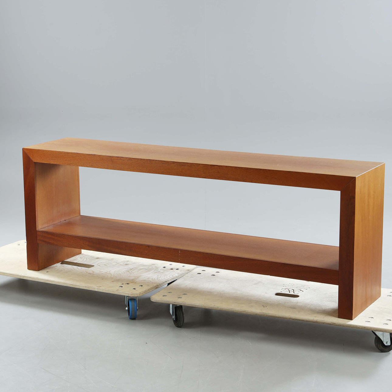 SIDEBOARD, "Diz", Interni, Malmö, 1900-talets senare del.