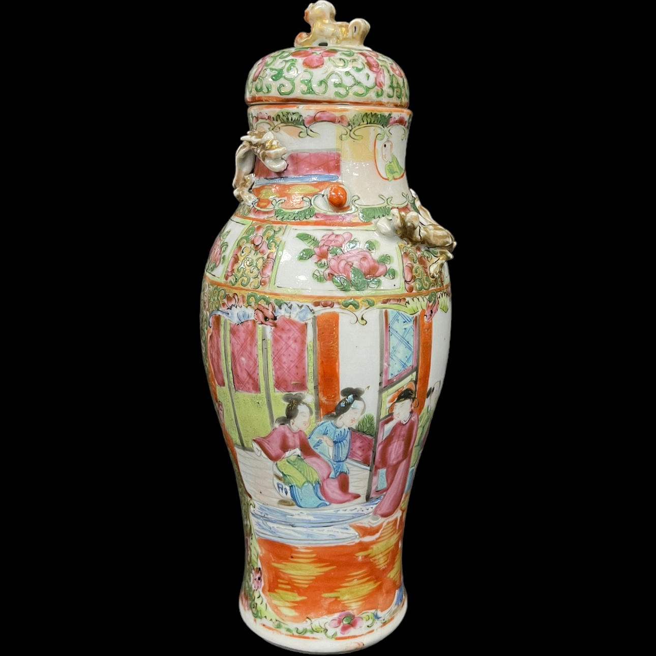 LOCKURNA, porslin, Kina, 1800-tal.