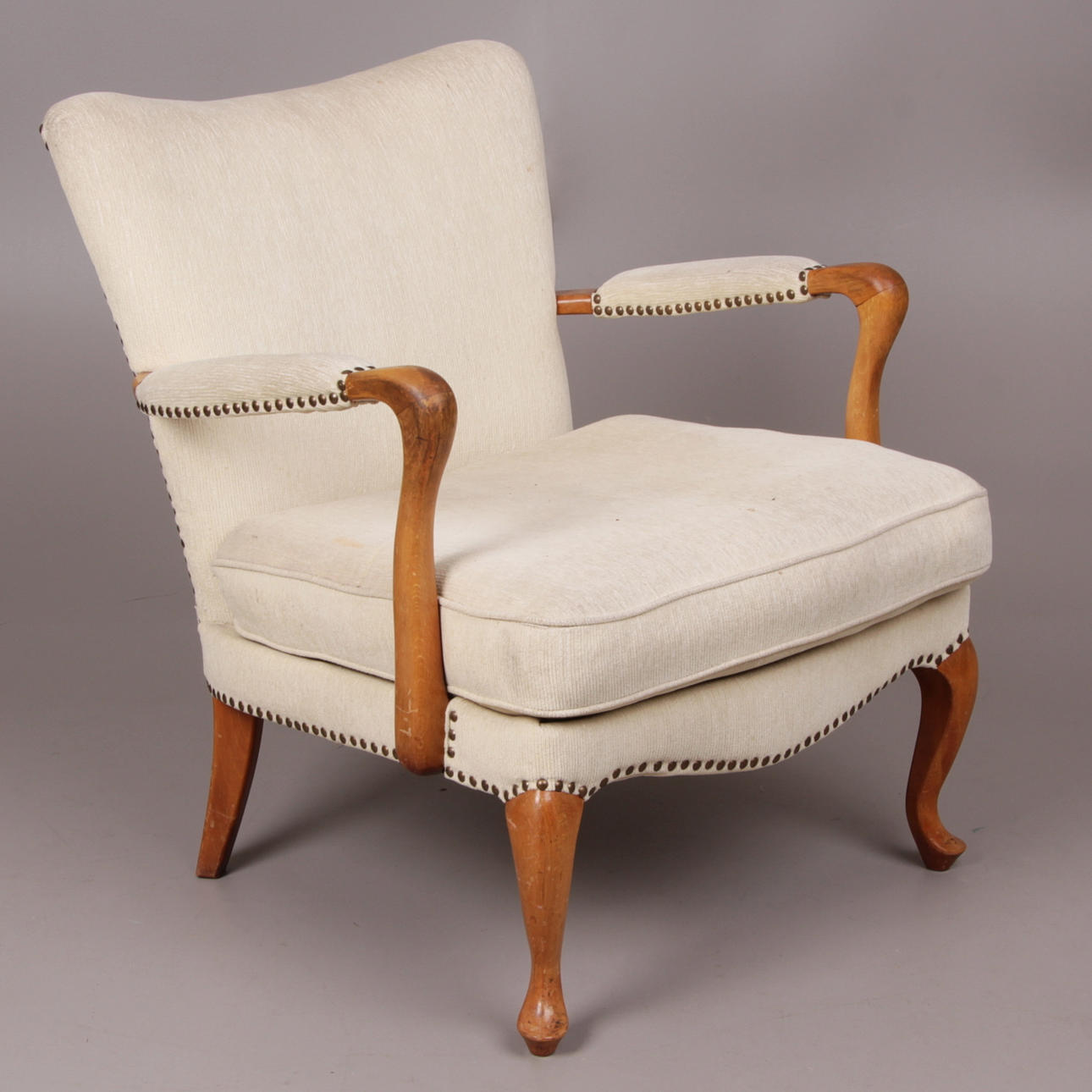 FÅTÖLJ, björk, 1900-talets första hälft.