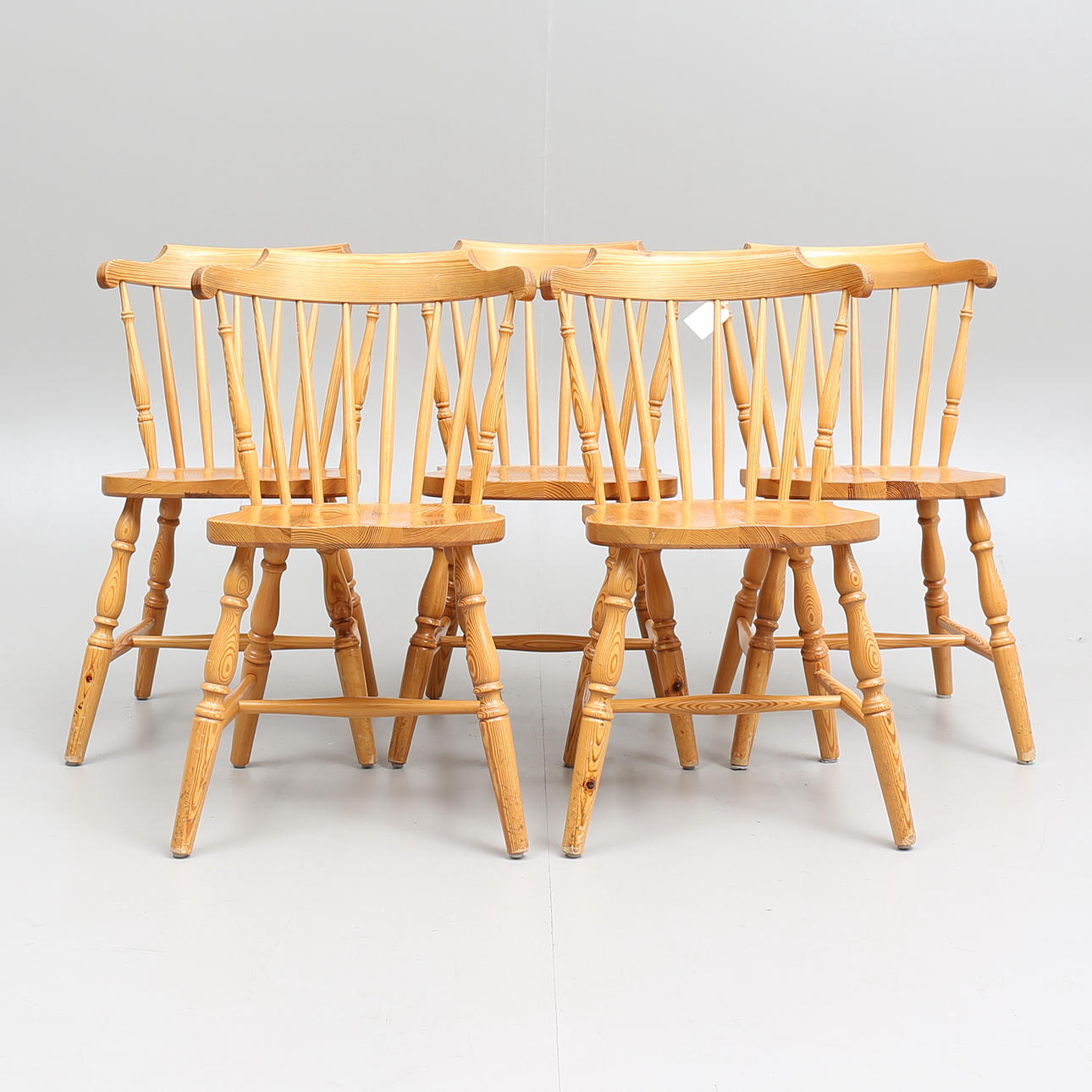 PINNSTOLAR, 5 st, NESTO, 1900-talets andra hälft.