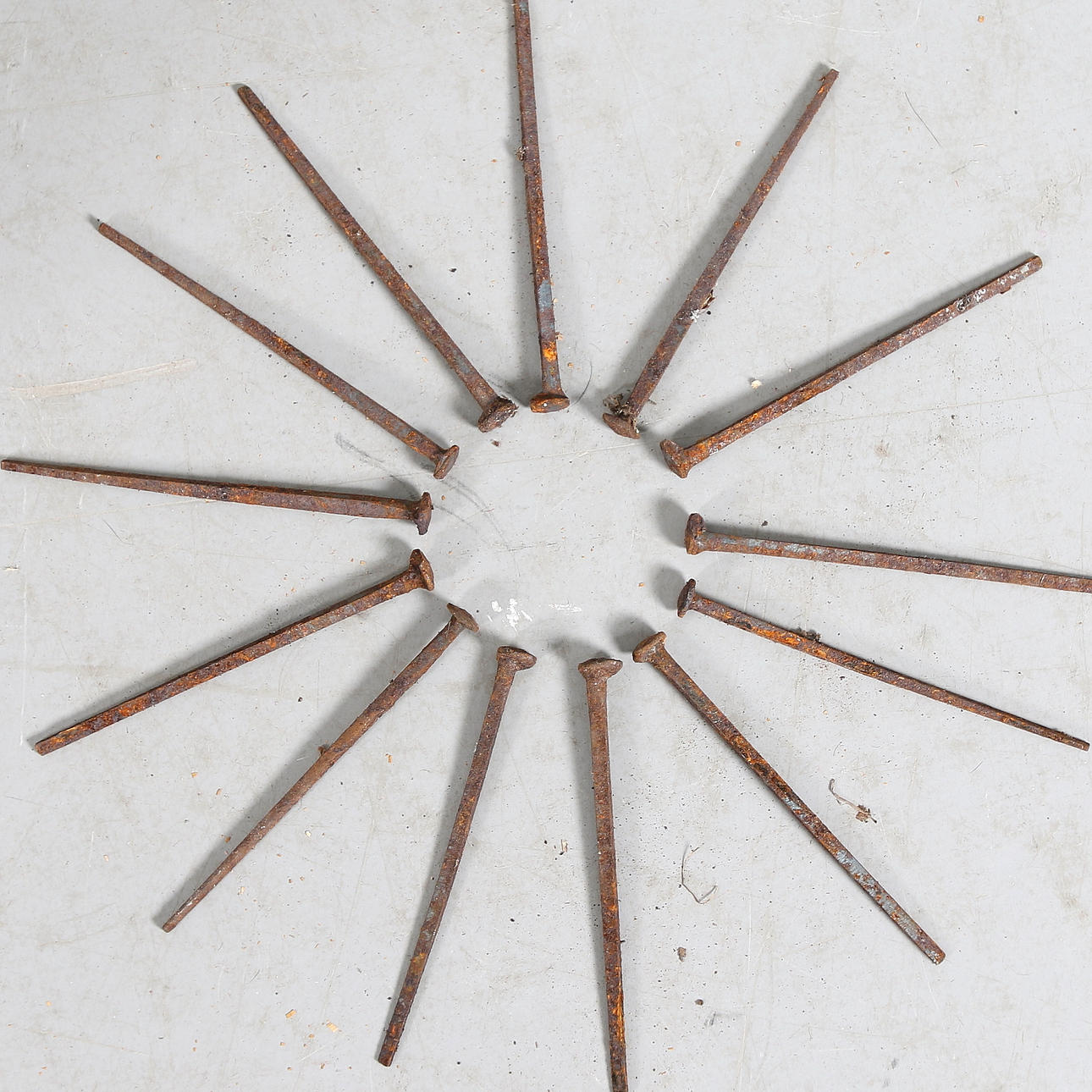 SMIDD SPIK, + 1000 st. 1800-tal.