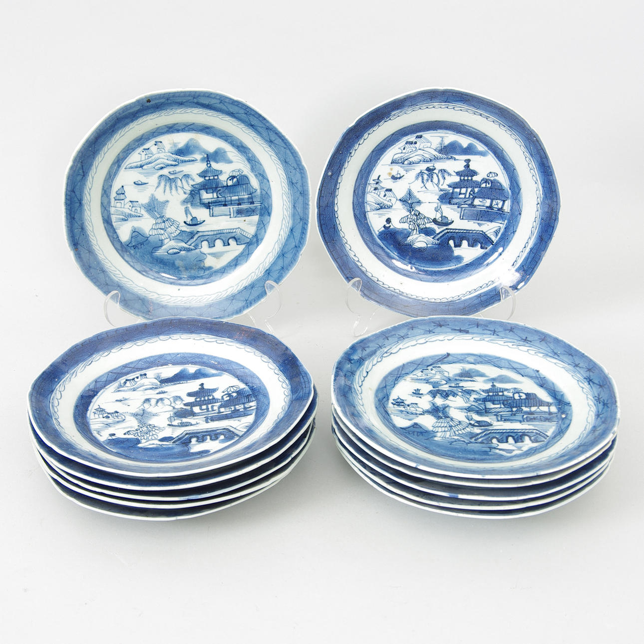 TALLRIKAR, 12 stycken, porslin, Kina, 1700/1800-tal.